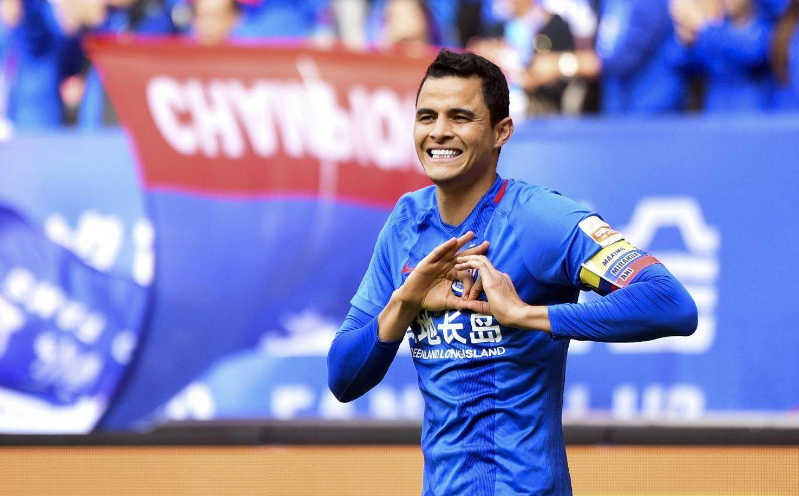 开云足球直播-俄罗斯队长深情致谢，将信心转移到下一轮