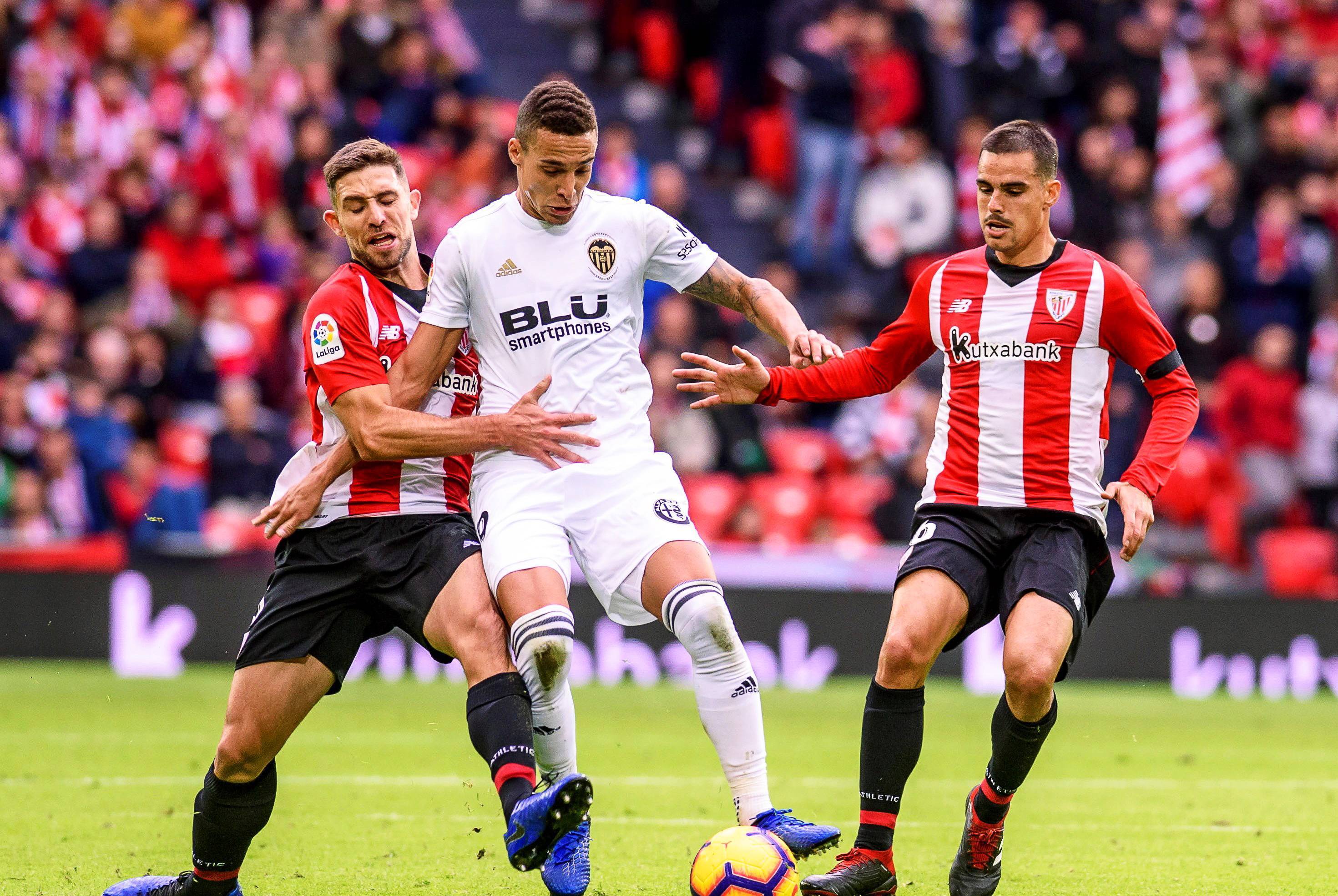 开云体育APP下载-巴黎圣日耳曼零封对手，坚守胜利归来