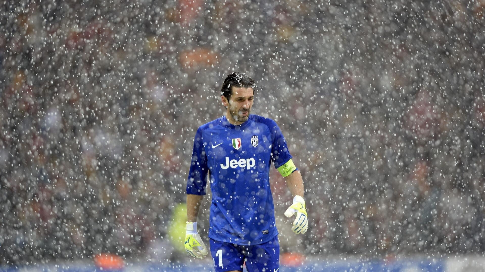 奥亚尔萨瓦尔全程高能输出,苏格兰对阵巴西的史诗对决